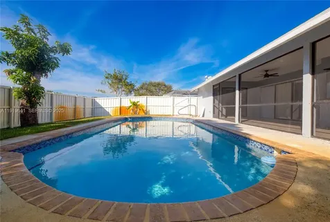 5402 NW Emblem Street Port St. Lucie FL 34983