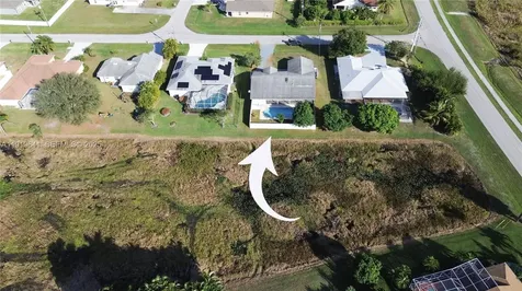 5402 NW Emblem Street Port St. Lucie FL 34983