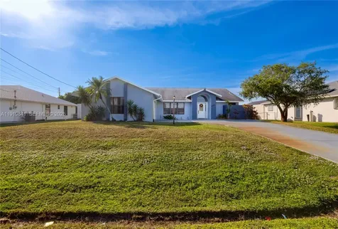 5402 NW Emblem Street Port St. Lucie FL 34983