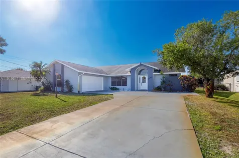 5402 NW Emblem Street Port St. Lucie FL 34983
