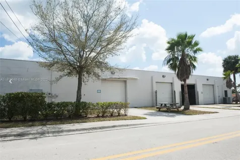 2610 Orange Avenue Fort Pierce FL 34947