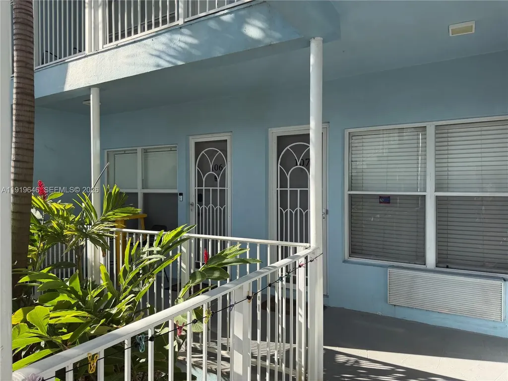 315 Van Buren Street Hollywood FL 33019