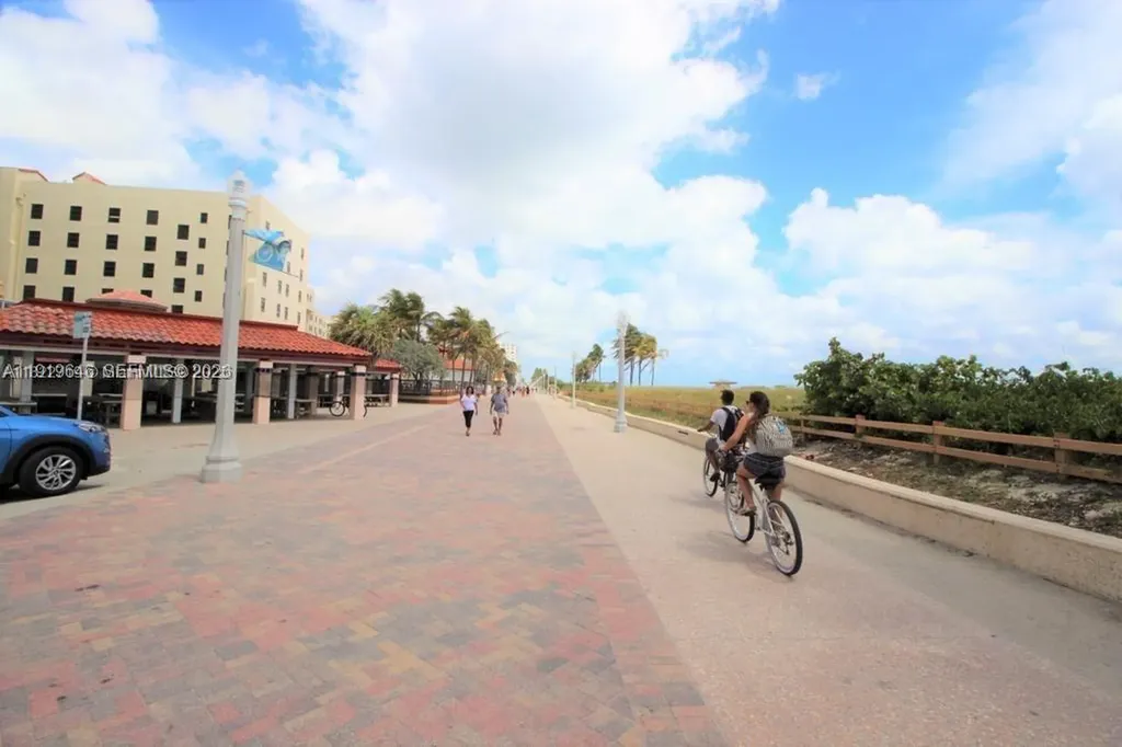 315 Van Buren Street Hollywood FL 33019