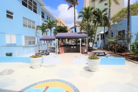 315 Van Buren Street Hollywood FL 33019