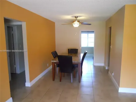 5803 NW 86th Terrace Tamarac FL 33321