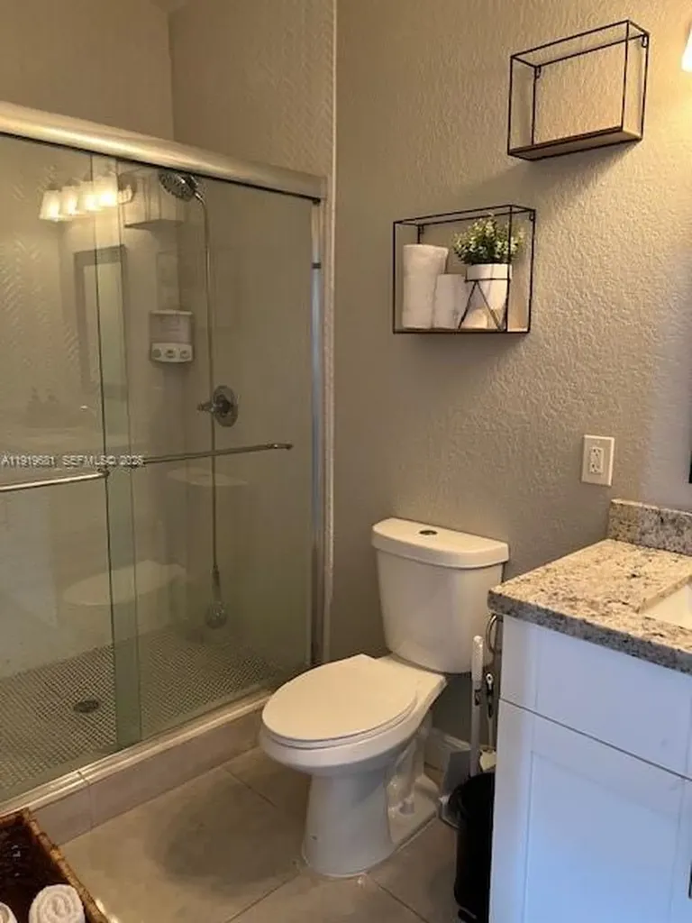 933 NW 2nd Avenue Fort Lauderdale FL 33311