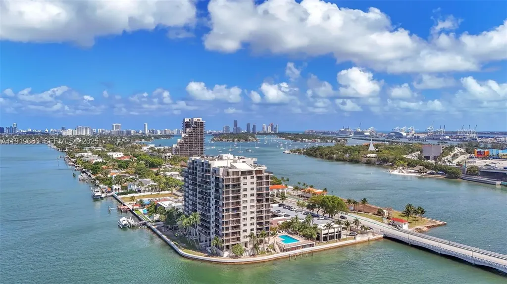 801 N Venetian Drive Miami Beach FL 33139