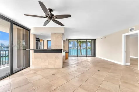 801 N Venetian Drive Miami Beach FL 33139