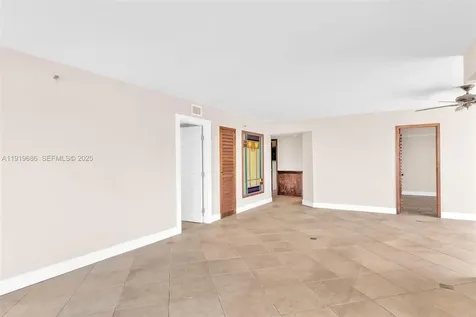 801 N Venetian Drive Miami Beach FL 33139