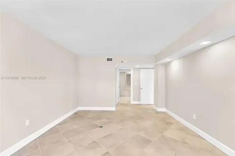 801 N Venetian Drive Miami Beach FL 33139