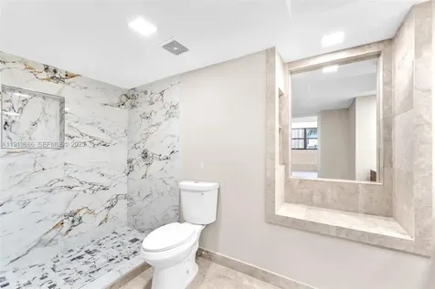801 N Venetian Drive Miami Beach FL 33139