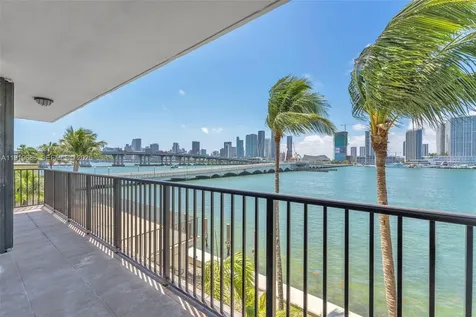 801 N Venetian Drive Miami Beach FL 33139