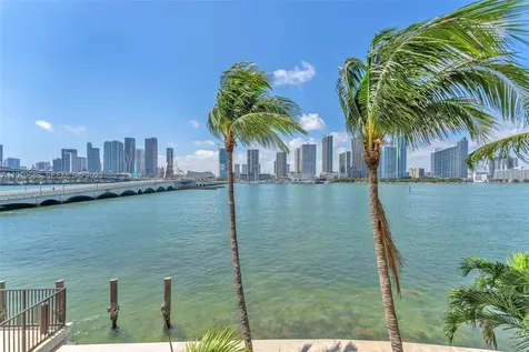 801 N Venetian Drive Miami Beach FL 33139