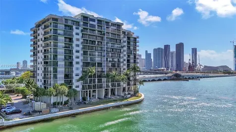 801 N Venetian Drive Miami Beach FL 33139