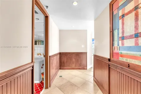 801 N Venetian Drive Miami Beach FL 33139