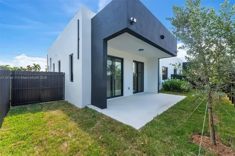12395 SW 220 Street Miami FL 33170
