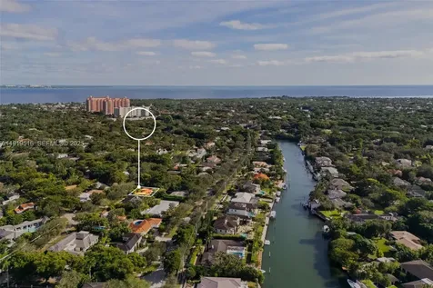 6520 San Vicente Street Coral Gables FL 33146