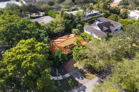 6520 San Vicente Street Coral Gables FL 33146
