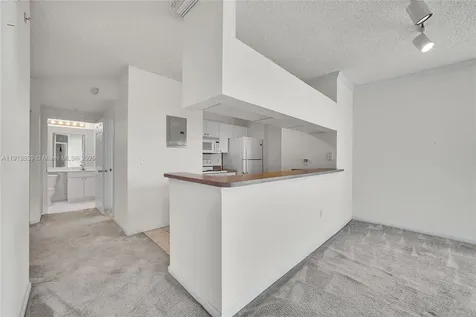 17125 N Bay Road Sunny Isles Beach FL 33160