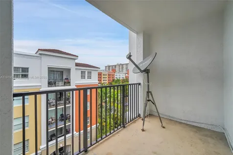 17125 N Bay Road Sunny Isles Beach FL 33160
