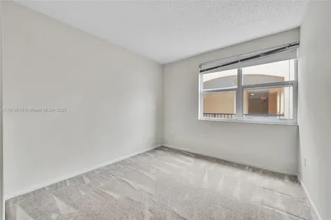 17125 N Bay Road Sunny Isles Beach FL 33160