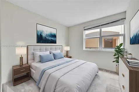 17125 N Bay Road Sunny Isles Beach FL 33160