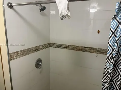 390 NE 30th Street Pompano Beach FL 33064