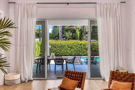 1522 NE 17th Way Fort Lauderdale FL 33304