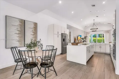 1522 NE 17th Way Fort Lauderdale FL 33304