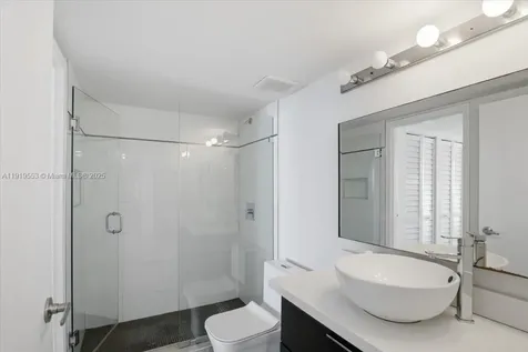 7601 E Treasure Drive North Bay Village FL 33141