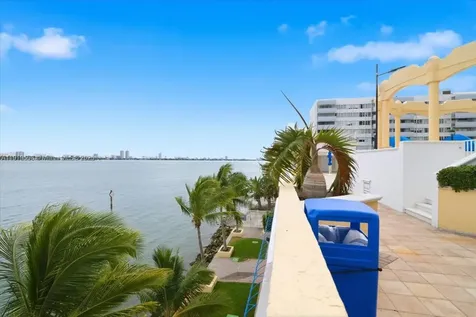 7601 E Treasure Drive North Bay Village FL 33141