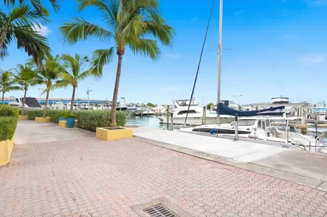 7601 E Treasure Drive North Bay Village FL 33141