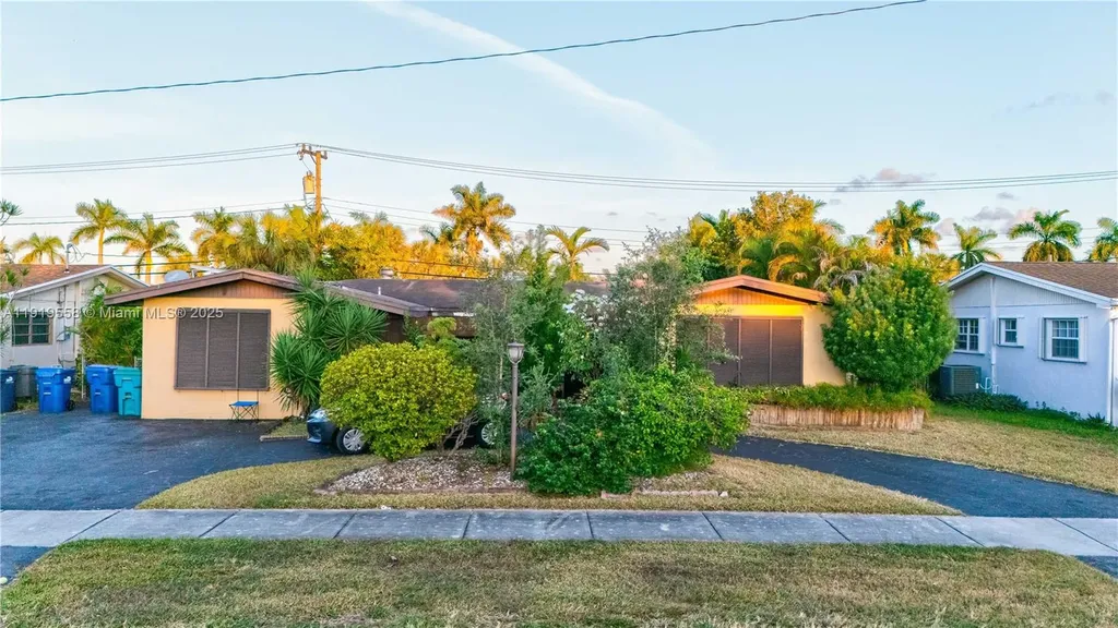 20605 NE 19th Court Miami FL 33179