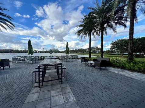 800 NW 62nd Avenue Miami FL 33126