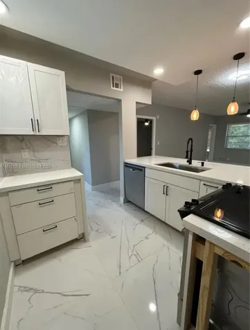 5102 NW 36th Street Lauderdale Lakes FL 33319