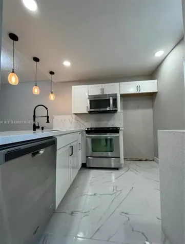 5102 NW 36th Street Lauderdale Lakes FL 33319