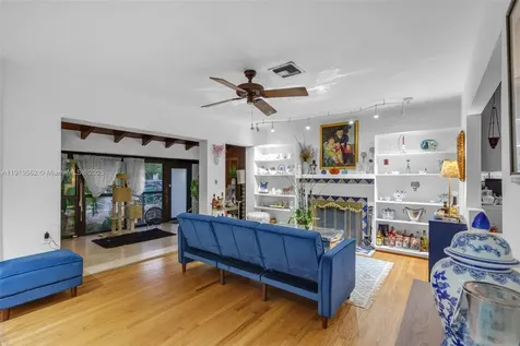 3600 SW 1st Avenue Miami FL 33145