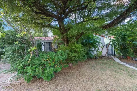 3600 SW 1st Avenue Miami FL 33145