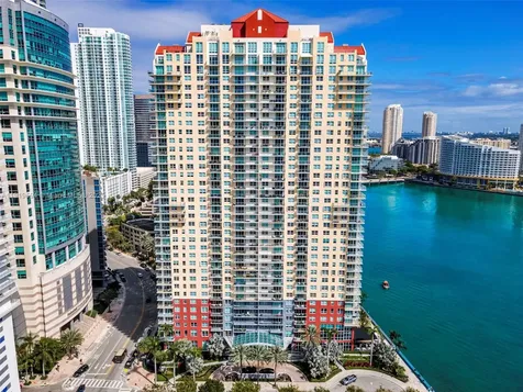 1155 Brickell Bay Drive Miami FL 33131