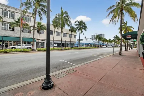 1218 Washington Avenue Miami Beach FL 33139