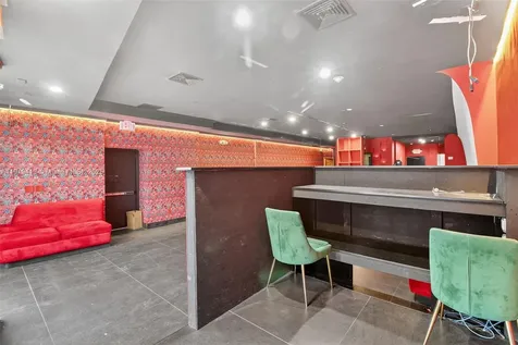 1218 Washington Avenue Miami Beach FL 33139