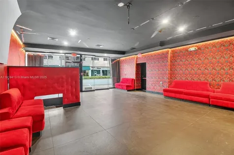 1218 Washington Avenue Miami Beach FL 33139