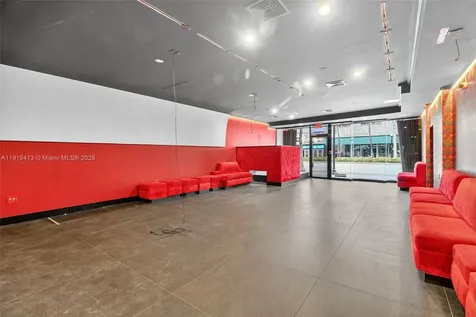 1218 Washington Avenue Miami Beach FL 33139