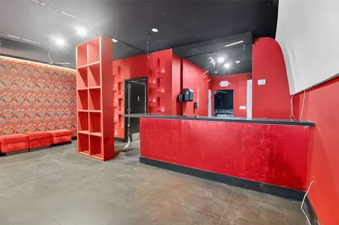 1218 Washington Avenue Miami Beach FL 33139