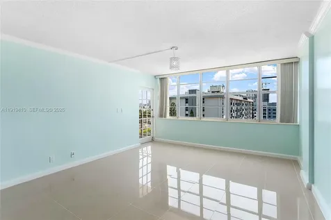 2025 NE 164th Street North Miami Beach FL 33162