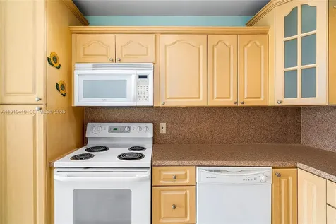 2025 NE 164th Street North Miami Beach FL 33162