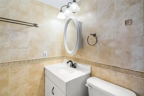 2025 NE 164th Street North Miami Beach FL 33162