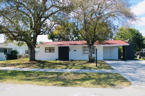 1562 NW 8th Avenue Homestead FL 33030