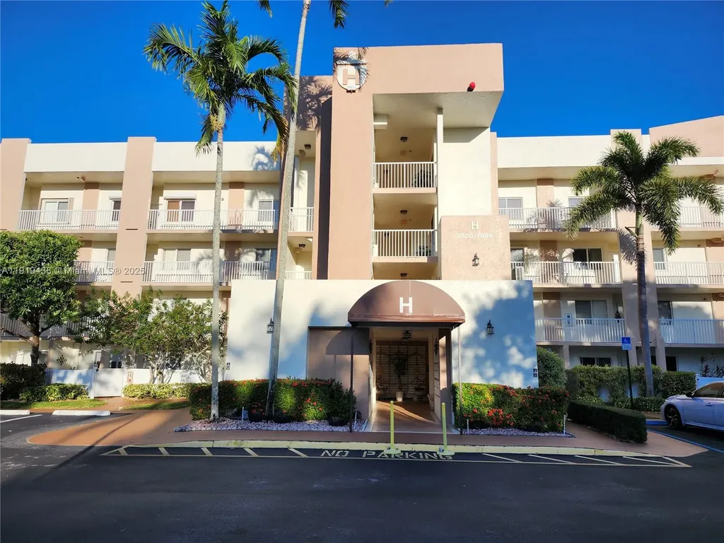 7852 Trent Drive Tamarac FL 33321