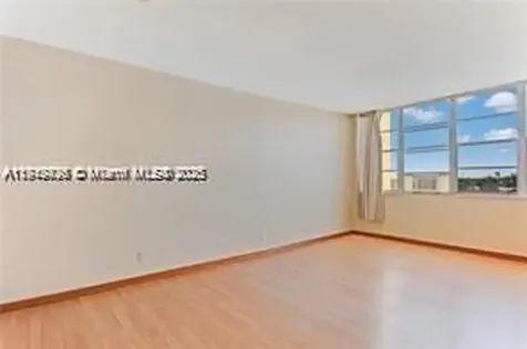2025 NE 164th Street North Miami Beach FL 33162